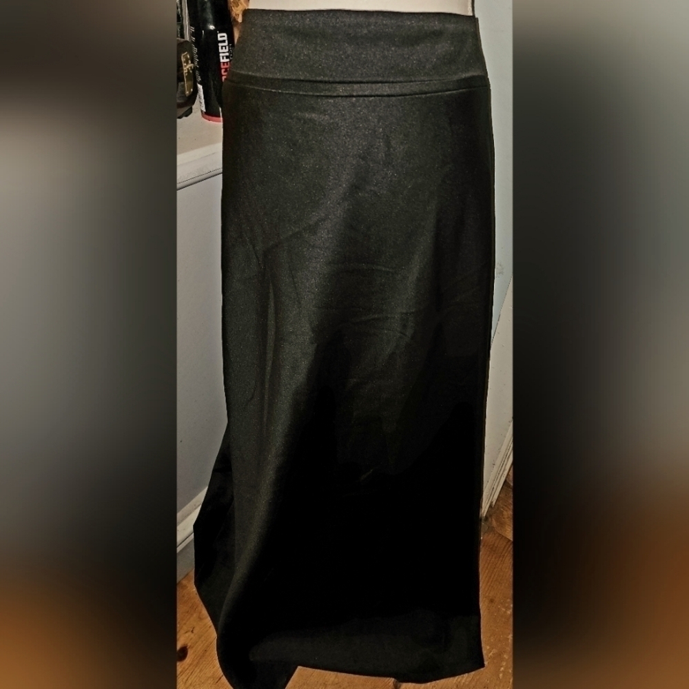 Sandra Darren Black Maxi Skirt